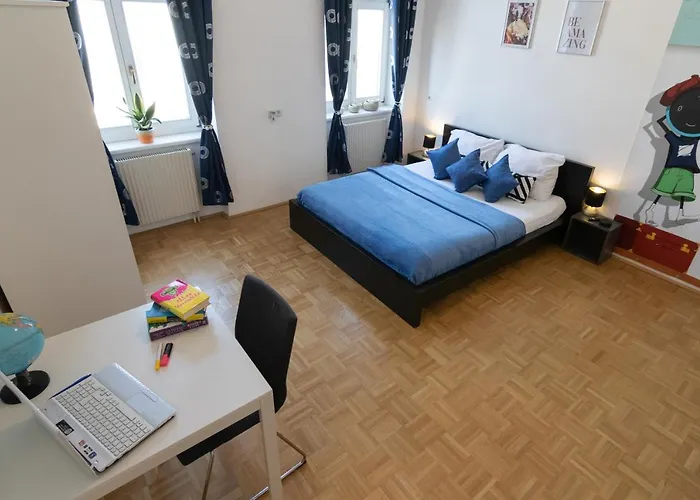 Yeshello Apartment Near Central Station